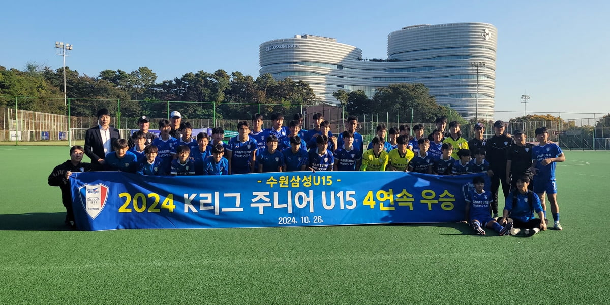 西甲半场：库姆布拉头球破僵 西班牙人1-0马略卡