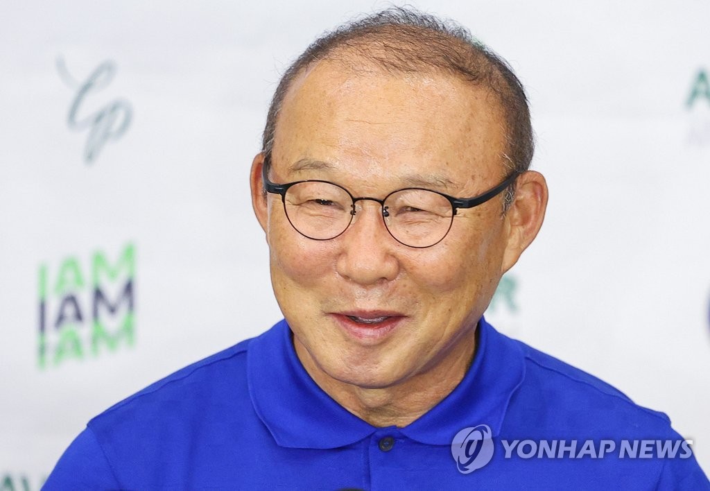 磐田喜悦官方：约翰·哈钦森接替横内昭展成为新主教练