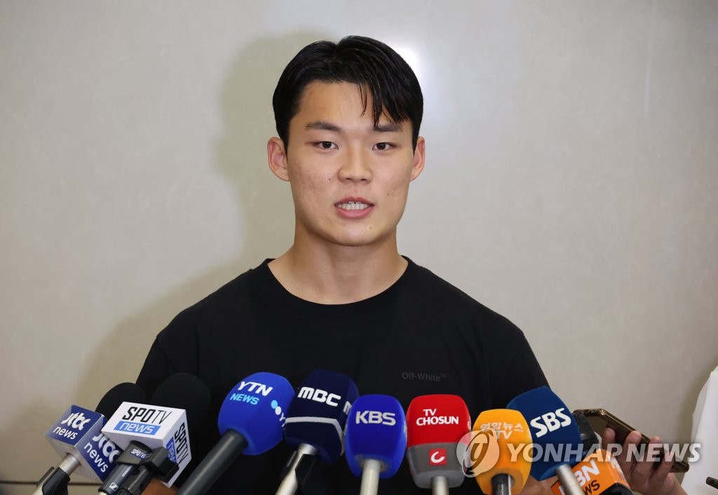 快船vs掘金前瞻：哈登对决约基奇，快船冲击主场八连胜
